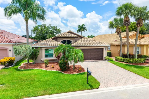 Property Slideshow image 2 of 42 | 7756 campania dr, Boynton Beach, FL, 33472
