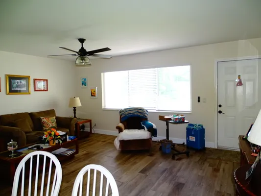 Property Slideshow image 2 of 20 | 221 n norwich j j, West Palm Beach, FL, 33417