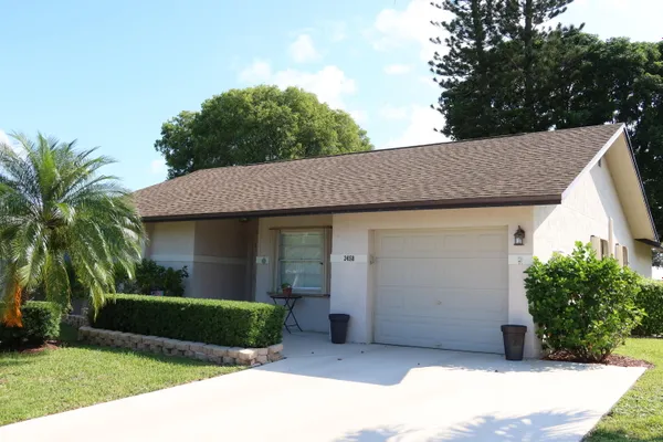 Property Slideshow image 2 of 23 | 3458 amalfi dr, West Palm Beach, FL, 33417