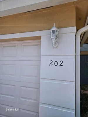 Property Slideshow image 2 of 40 | 12418 crystal pointe dr 202, Boynton Beach, FL, 33437