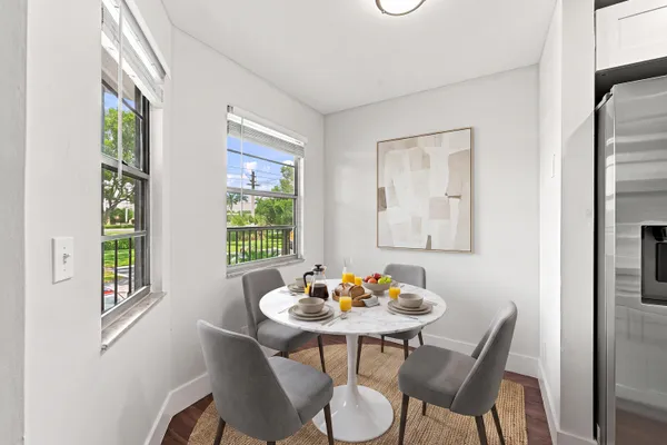 Property Slideshow image 3 of 68 | 1400 sw 124th ter 202q, Pembroke Pines, FL, 33027