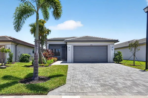 Property Slideshow image 2 of 59 | 11550 sw oceanfront ct, Port St. Lucie, FL, 34987