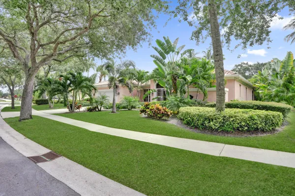 Property Slideshow image 3 of 73 | 2246 allen creek rd, West Palm Beach, FL, 33411