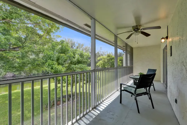 Property Slideshow image 2 of 46 | 130 lake meryl dr 227, West Palm Beach, FL, 33411