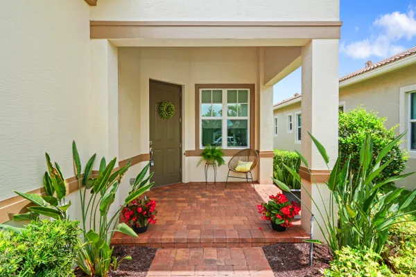 Property Slideshow image 3 of 38 | 9143 sw michele way, Port St. Lucie, FL, 34987