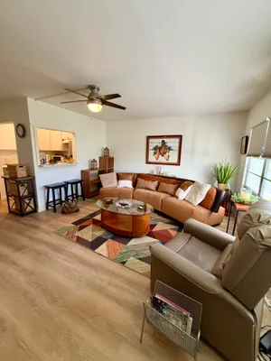Property Slideshow image 3 of 15 | 132 preston way 132, Boca Raton, FL, 33434