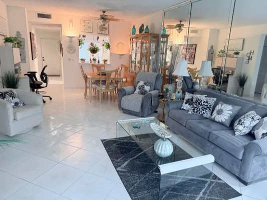 Property Slideshow image 3 of 15 | 6241 pointe regal cir 404, Delray Beach, FL, 33484