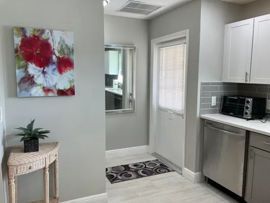 Property Slideshow image 3 of 39 | 214 down e ln, Lake Worth, FL, 33467