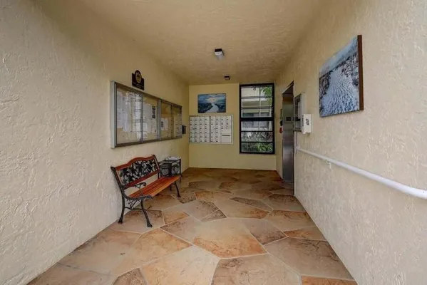 Property Slideshow image 3 of 60 | 7290 ashford pl 404, Delray Beach, FL, 33446