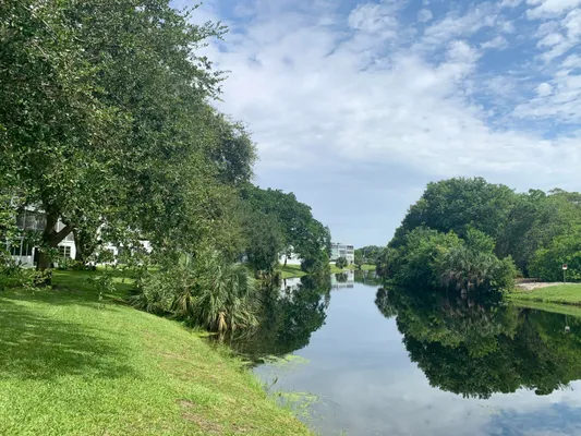 Property Slideshow image 2 of 49 | 1040 newport h 1040, Deerfield Beach, FL, 33442