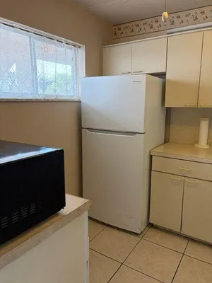 Property Slideshow image 3 of 34 | 2566 garden dr 202, Lake Worth, FL, 33461