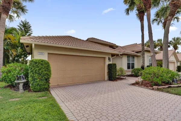 Property Slideshow image 2 of 51 | 7204 ashford ln, Boynton Beach, FL, 33472
