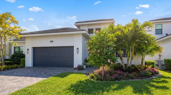 Property Slideshow image 2 of 65 | 5583 captiva ln, Westlake, FL, 33470