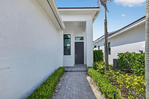 Property Slideshow image 2 of 51 | 9148 sw esule way, Port St. Lucie, FL, 34987