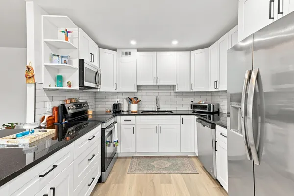 Property Slideshow image 3 of 24 | 2066 ventnor p 2066, Deerfield Beach, FL, 33442