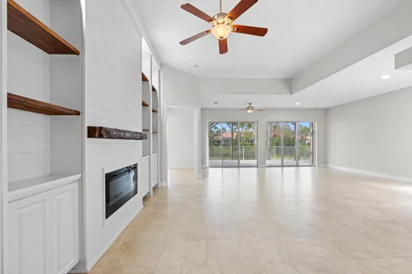 Property Slideshow image 2 of 35 | 7813 quida dr, West Palm Beach, FL, 33411