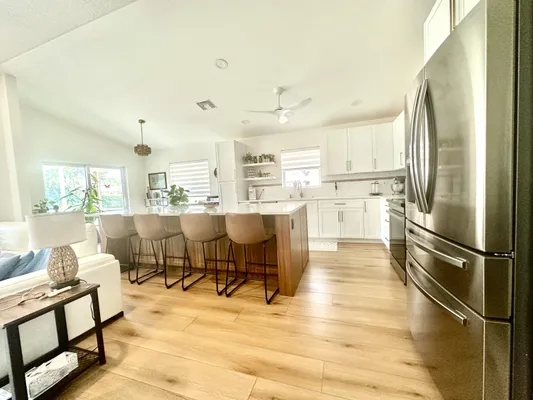 Property Slideshow image 3 of 35 | 6630 maybrook rd, Boynton Beach, FL, 33437