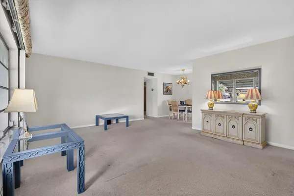 Property Slideshow image 3 of 43 | 235 high point ct a, Delray Beach, FL, 33445