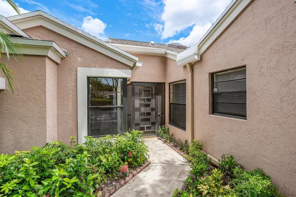 Property Slideshow image 2 of 37 | 8271 sun lake dr, Boca Raton, FL, 33496