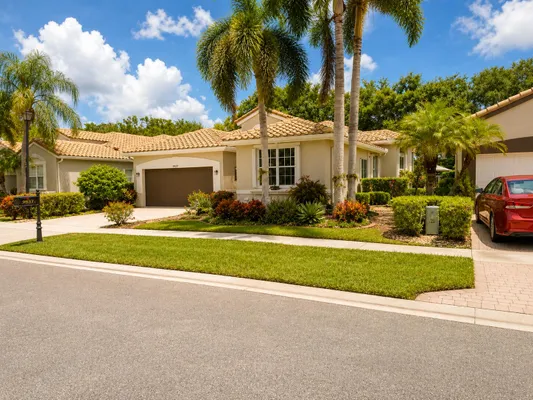 Property Slideshow image 3 of 48 | 9837 mantova dr, Lake Worth, FL, 33467