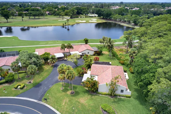 Property Slideshow image 3 of 43 | 21195 juego cir 16-a, Boca Raton, FL, 33433