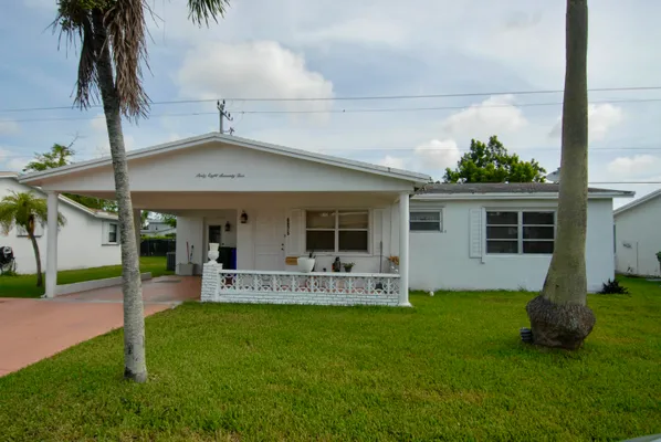 Property Slideshow image 2 of 15 | 6875 nw 17th ct, Margate, FL, 33063