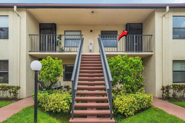 Property Slideshow image 2 of 43 | 7854 willow spring dr 1626, Lake Worth, FL, 33467