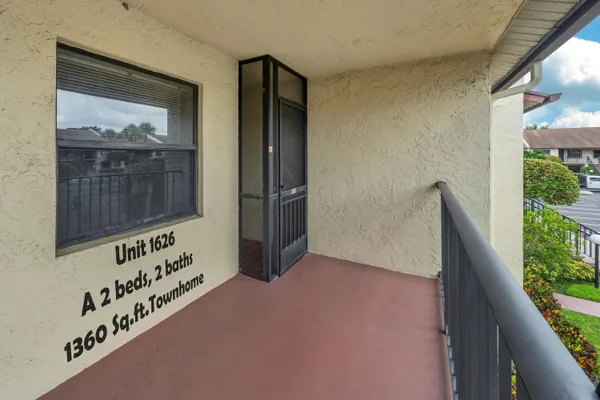 Property Slideshow image 3 of 43 | 7854 willow spring dr 1626, Lake Worth, FL, 33467