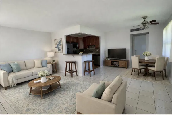 Property Slideshow image 3 of 23 | 166 valencia g dr 166, Delray Beach, FL, 33446