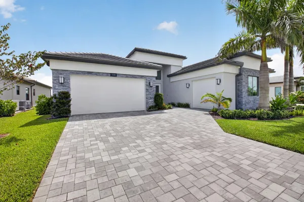 Property Slideshow image 2 of 76 | 11348 cherry canyon ct, Boynton Beach, FL, 33473