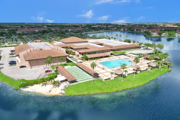 Property Slideshow image 2 of 21 | 1400 sw 131st way 305q, Pembroke Pines, FL, 33027