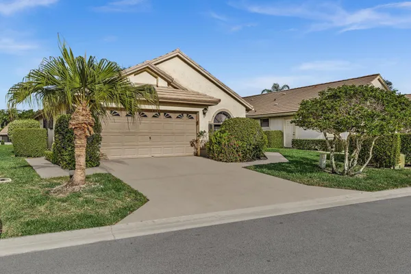 Property Slideshow image 2 of 58 | 4787 brighton lakes blvd, Boynton Beach, FL, 33436
