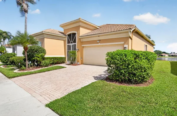 Property Slideshow image 2 of 72 | 7276 demedici cir, Delray Beach, FL, 33446
