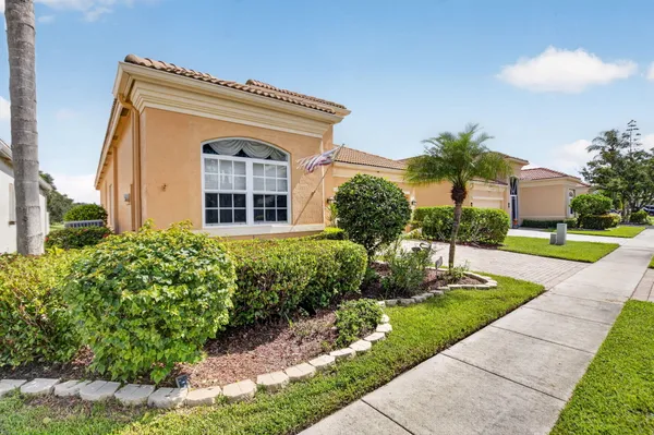 Property Slideshow image 3 of 72 | 7276 demedici cir, Delray Beach, FL, 33446