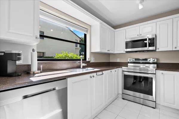 Property Slideshow image 2 of 39 | 3323 lucerne park dr, Greenacres, FL, 33467