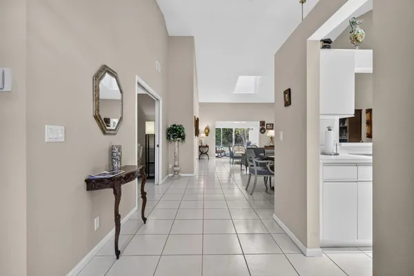 Property Slideshow image 3 of 40 | 7223 summer tree dr, Boynton Beach, FL, 33437