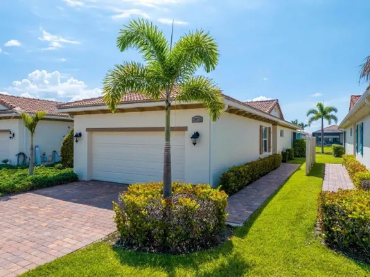 Property Slideshow image 2 of 60 | 24035 sw firenze way, Port St. Lucie, FL, 34986
