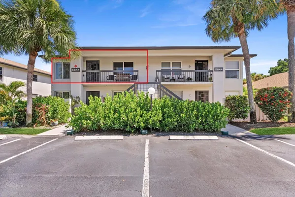 Property Slideshow image 2 of 58 | 5844 areca palm ct b, Delray Beach, FL, 33484