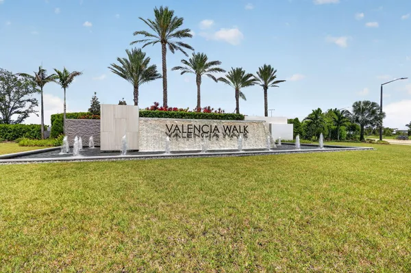 Property Slideshow image 2 of 123 | 11346 sw sea cv ln, Port St. Lucie, FL, 34987
