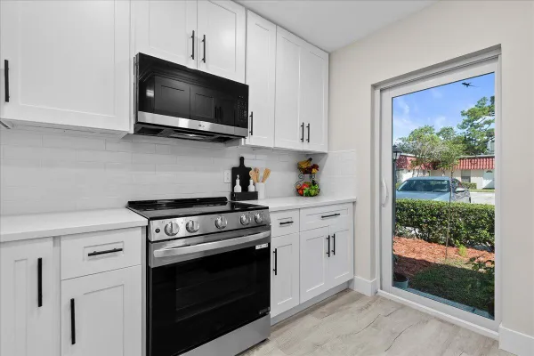 Property Slideshow image 3 of 42 | 742 nantucket cir, Lake Worth, FL, 33467