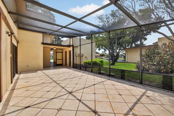 Property Slideshow image 2 of 34 | 3007 bent pine dr, Fort Pierce, FL, 34951