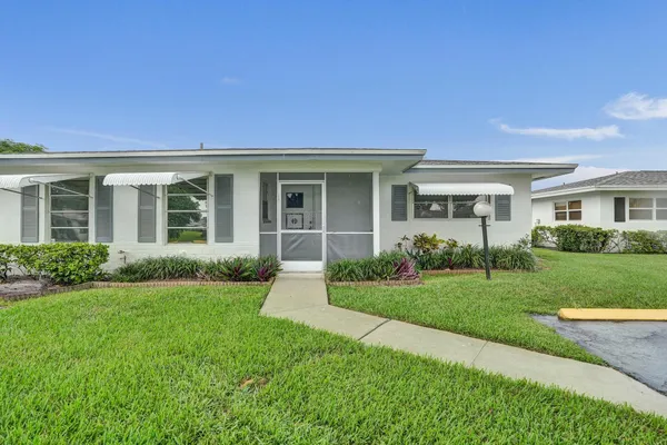 Property Slideshow image 2 of 34 | 1050 nw 87th ave b141, Plantation, FL, 33322