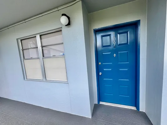 Property Slideshow image 2 of 29 | 12600 sw 5th ct 109l, Pembroke Pines, FL, 33027