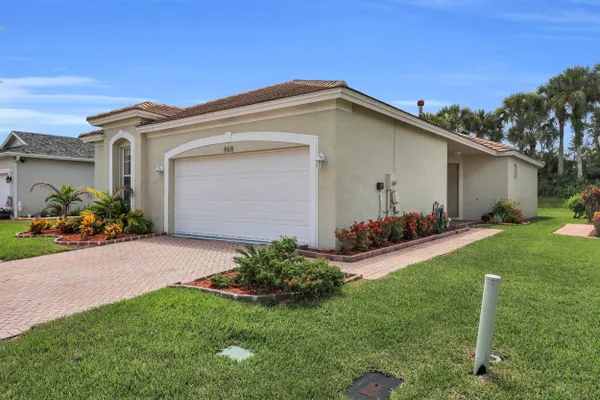 Property Slideshow image 3 of 50 | 868 sw rocky bayou ter, Port St. Lucie, FL, 34986