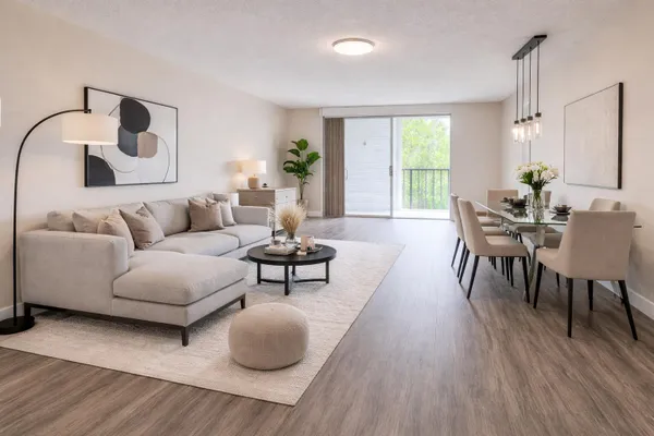 Property Slideshow image 2 of 10 | 5860 nw 44th st 412, Lauderhill, FL, 33319