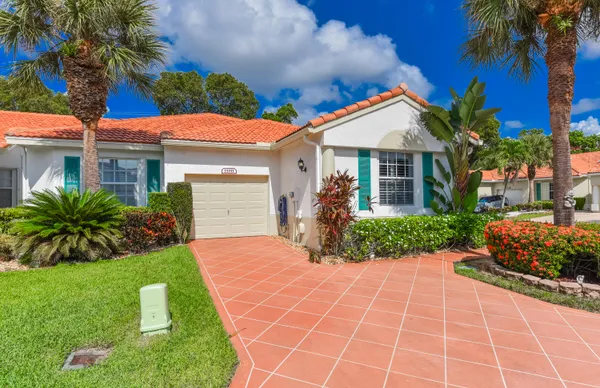 Property Slideshow image 3 of 25 | 15191 ixora rd, Delray Beach, FL, 33484