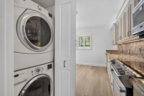 Property Slideshow image 3 of 30 | 1606 abaco dr a1, Coconut Creek, FL, 33066
