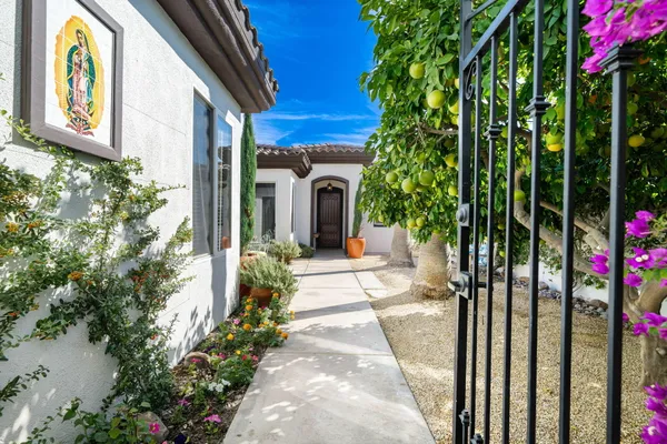 Property Slideshow image 3 of 39 | 57510 black diamond, La Quinta, CA, 92253