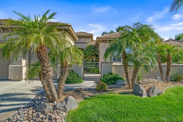 Property Slideshow image 3 of 69 | 43474 saint andrews dr, Indio, CA, 92201