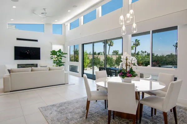 Property Slideshow image 3 of 38 | 960 patina ln, Palm Springs, CA, 92262